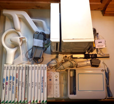 Nintendo Wii Console Bundle x14 Games U DRAW game tablet x4 Controllers & gun