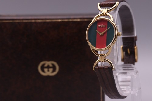 Near mint full set - full, gucci