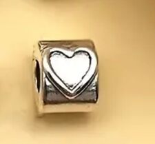 Mother’s Day heart charm in the style of pandora