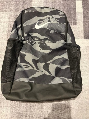 Nike brasilia backpack - m,