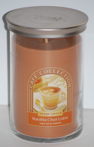 Vanilla chai latte 20oz - "vanilla,