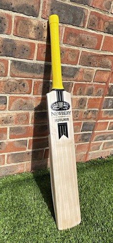 Newbery mjolnir cricket - newbery,