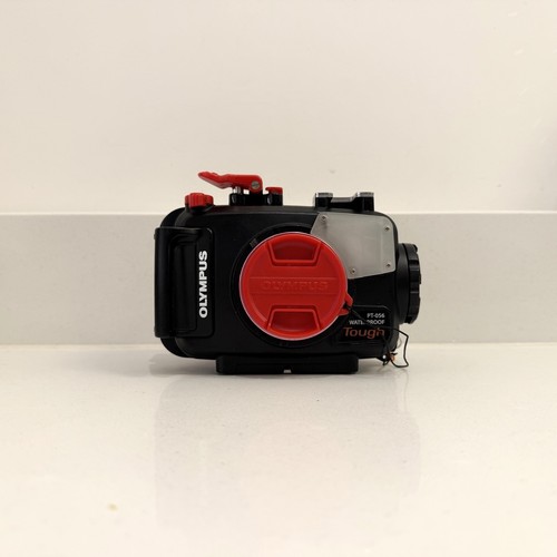 Olympus 056 underwater case - olympus,