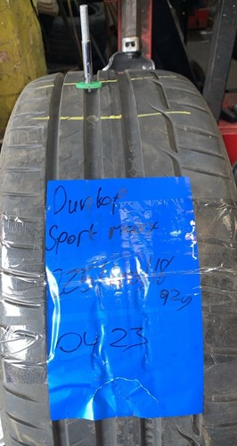 225 92y dunlop sport - 225/40/18,