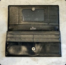 A Smart Vintage Gucci Black