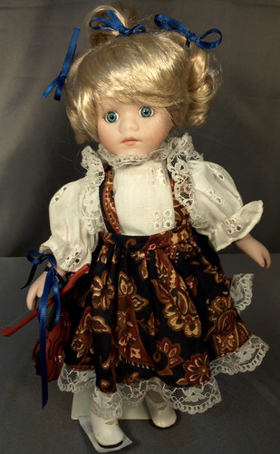 Porcelain doll - (948), 11"(28cm)