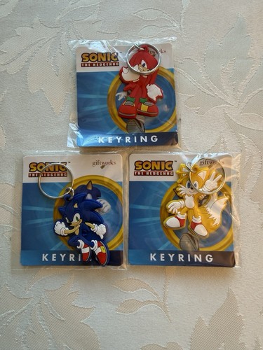 Official sega sonic tails - sonic,
