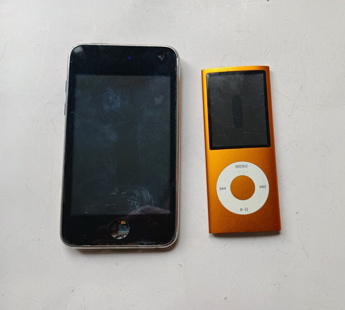 Apple ipod touch 1st gen - apple,