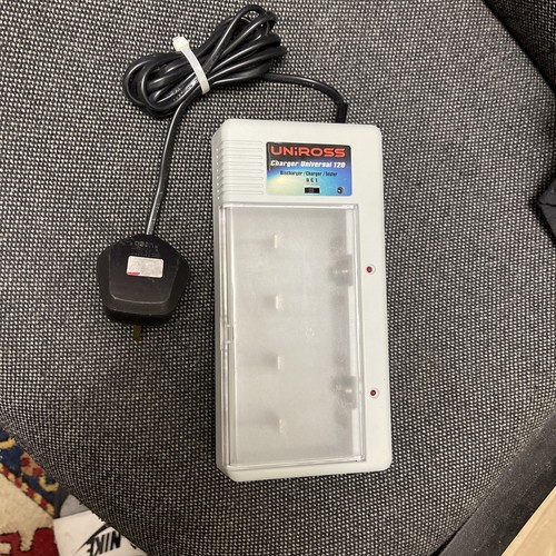 Uniross universal 120 - uniross, battery