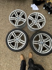 ?BMW 19”Alloy Wheels–Staggered Set)8.5J Front / 9J Rear)+2x Bridgestone Tyres?