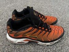 Nike Air Max Plus Safety Orange University Gold Mens Sz 10 Golf Shoes DM0032-800