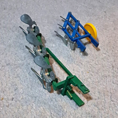 Britains deetail farm plough - britains,