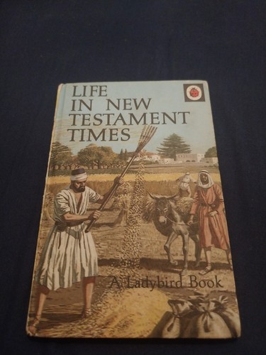 Ladybird book life - life, in