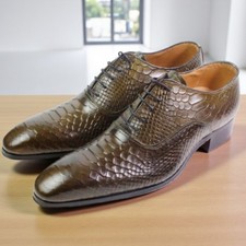 IVAN TROY/George Olive