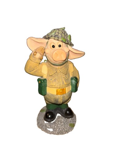 Piggin tten tion david - piggin’, a-tten-tion!