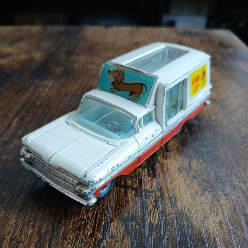 Corgi toys 486 chevrolet - toys,