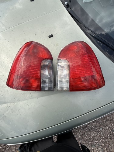 Rear tail lights - zt-t,
