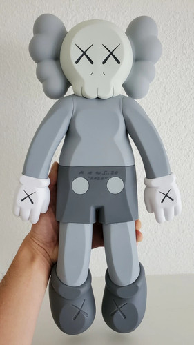 Kaws companion 2020 vinyl - companion,
