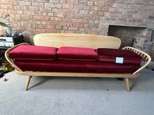Ercol Studio Day Bed with Cushions - Perfect MINT