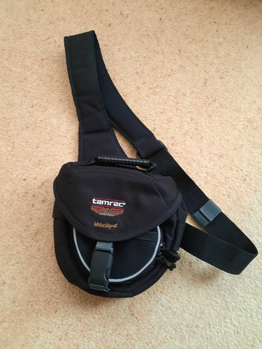 Tamrac velocity camera - tamrac,