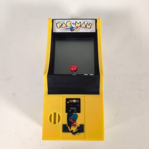 Pac man arcade alarm clock - pac-man,