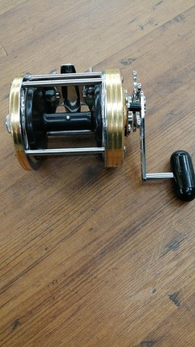Daiwa bait reel sealine - bait,