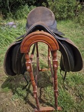 Black Country dressage saddle