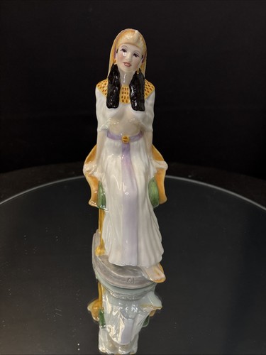 Egyptian ainsley statue fine - egyptian,