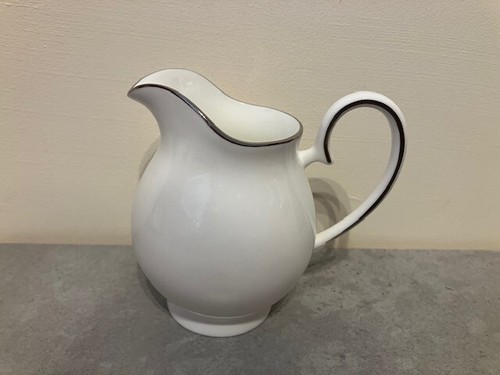 Royal doulton signature - royal,