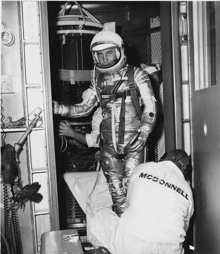 Gus grissom leaves - grissom,