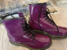Ladies Genuine DM purple patent leather Doc Marten's lace up boots UK 6