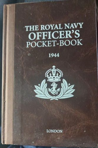 The royal navy officer - royal, officer's
