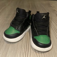 Baby Jordan 1 Crib Bootie Size