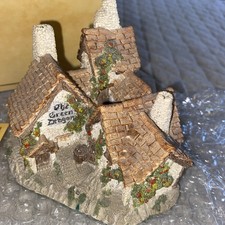 David Winter Cottages Green