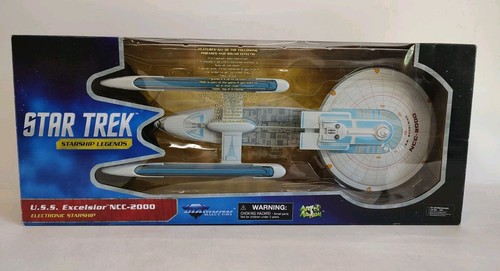 Star trek starship legends uss - starship,