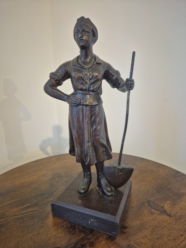 Beautiful antique spelter - beautiful, 11"
