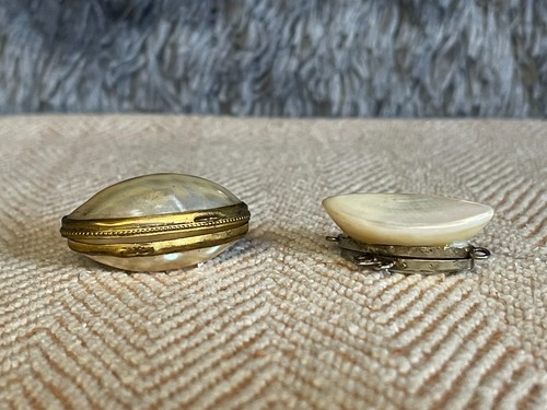 Antique mother pearl - antique, of