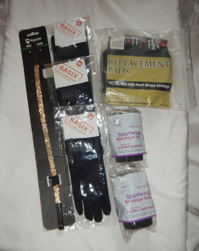 Equestrian joblot new - new, items