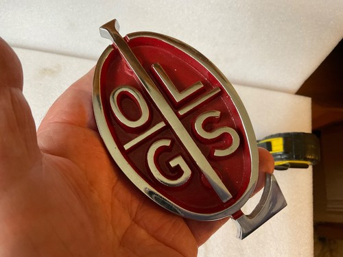 Rare vintage unusual car badge - rare,
