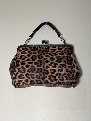 Leopard print vintage style - leopard,