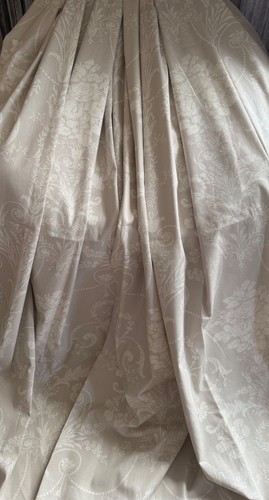 Fabulous laura ashley - laura, josette