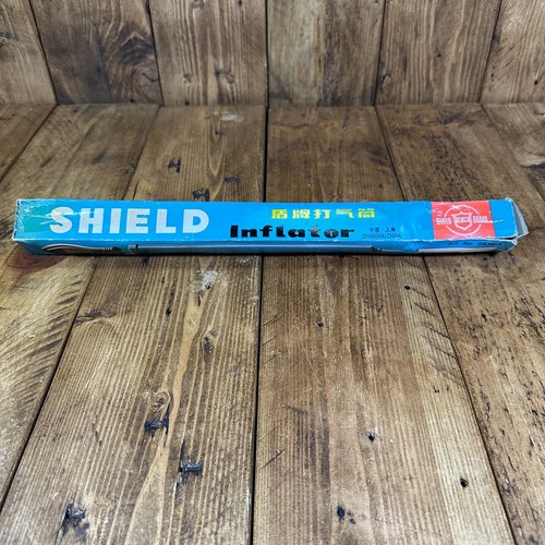 Vintage shield hand - hand, pump