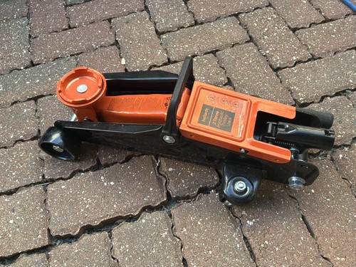 Halfords hydraulic trolley - halfords,