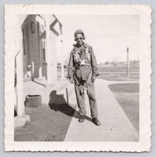 WW2 Black  Airman Wearing