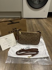Coach Notila 19 Women’s