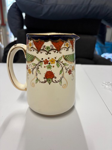 Royal winton pitcher jug - royal,