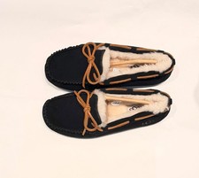 UGG Women's Dakota Slippers -
