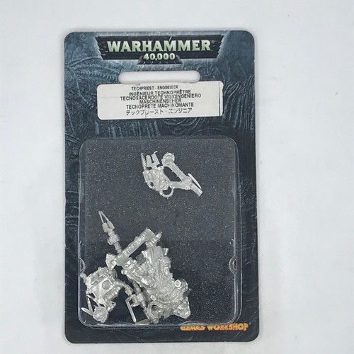Metal space marine techpriest - marine,