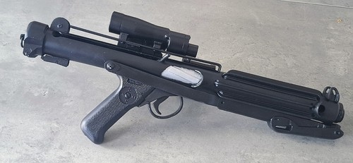 Stormtrooper blaster a - stormtrooper, blaster,
