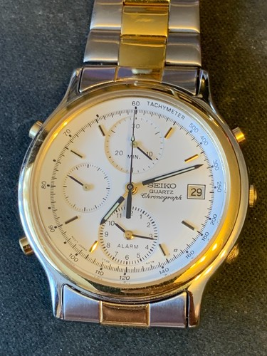 Seiko chronograph qurtz watch - seiko,